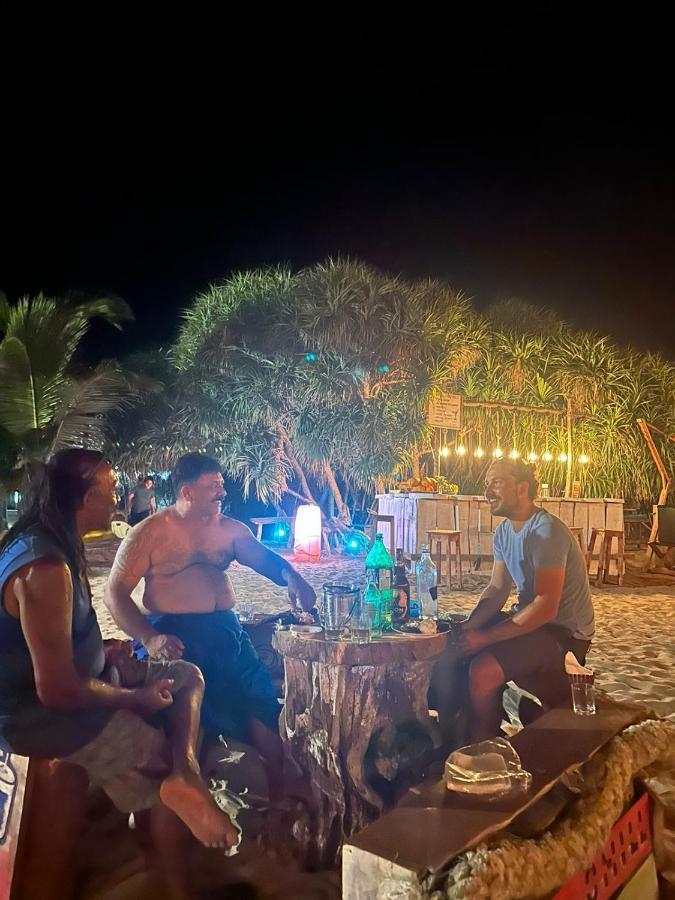 Surfing Beach Nilaveli Trincomalee Esterno foto